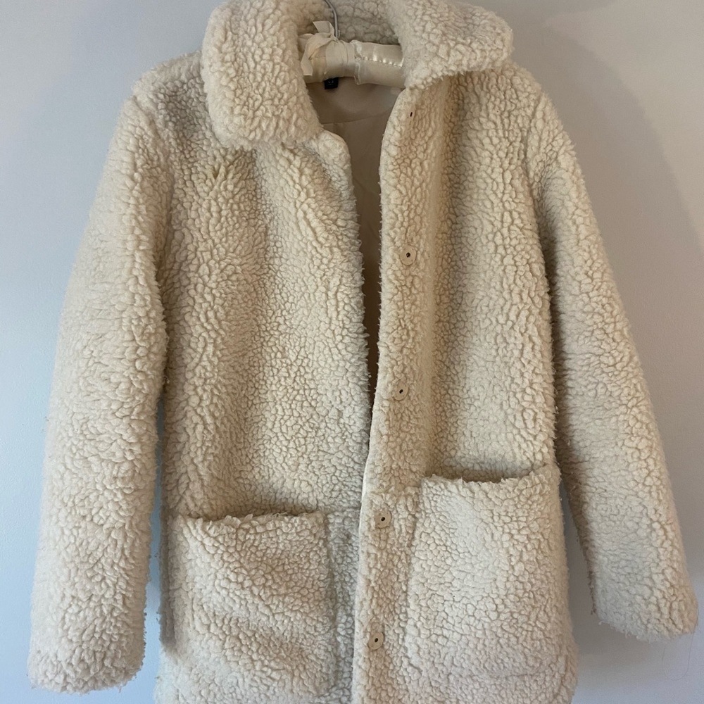 H&M Women’s Long Furry Coat (Off White)